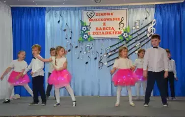 Zimowe muzykowanie z Babcia i Dziadkiem 28