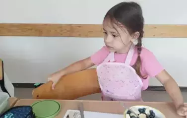 Warsztaty Kulinarne pt. &bdquo; Sałatka owocowa pełna witamin&rdquo;. 6