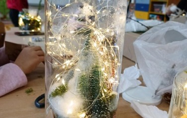 &bdquo;Las w słoiku&rdquo;- warsztaty florystyczne  w przedszkolu 8