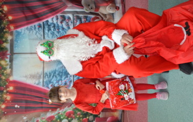 Warsztaty Bożonarodzeniowe i Mikołajki w przedszkolu 44