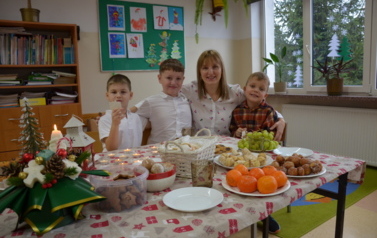 Magia Świąt w naszej szkole - szkolne jasełka pełne wzruszeń. 23
