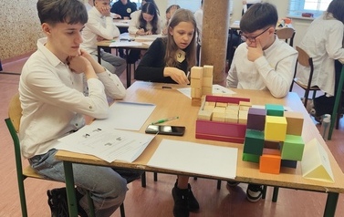 Powiatowy Konkurs Matematyczny "Czas rozwinąć skrzydła..."  2