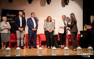 Klasa VIII w świecie &bdquo;Dziad&oacute;w&rdquo; 3