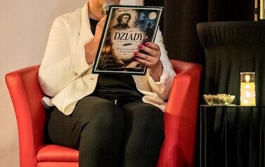Klasa VIII w świecie &bdquo;Dziad&oacute;w&rdquo; 20