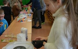 Wielkanocny kiermasz charytatywny 4