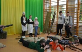 Niecodzienna lekcja historii, pokaz grupy &bdquo;Reconstrukto&rdquo;. 7