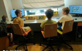 10 kwietnia 2024r. &ndash; Wycieczka uczni&oacute;w z klas 2 i 4 do Ostrołęki 7