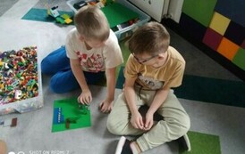 10 kwietnia 2024r. &ndash; Wycieczka uczni&oacute;w z klas 2 i 4 do Ostrołęki 8