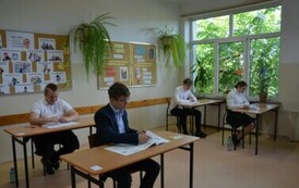 I dzień egzamin&oacute;w &oacute;smoklasisty - Język Polski 6