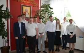 I dzień egzamin&oacute;w &oacute;smoklasisty - Język Polski 16