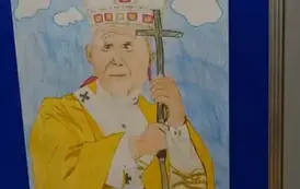 XVI Edycja Gminnego Konkursu &bdquo;Jan Paweł  II w oczach dziecka&rdquo; w Dąbr&oacute;wce 10