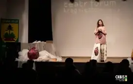 Podw&oacute;jne znaczenie hejtu i empatii&rdquo; &ndash;  spektakl profilaktyczny dla uczni&oacute;w klas VII&ndash;VIII 31