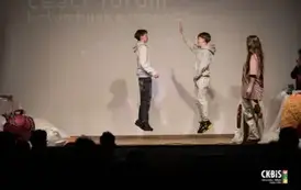 Podw&oacute;jne znaczenie hejtu i empatii&rdquo; &ndash;  spektakl profilaktyczny dla uczni&oacute;w klas VII&ndash;VIII 34