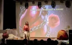 Podw&oacute;jne znaczenie hejtu i empatii&rdquo; &ndash;  spektakl profilaktyczny dla uczni&oacute;w klas VII&ndash;VIII 40