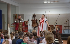 &bdquo;Rzymskie imperium i tradycje antyku&rdquo;- pokaz historyczny. 2