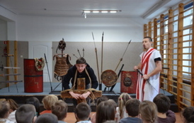 &bdquo;Rzymskie imperium i tradycje antyku&rdquo;- pokaz historyczny. 4