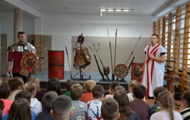 &bdquo;Rzymskie imperium i tradycje antyku&rdquo;- pokaz historyczny. 19