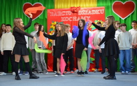 Dzień Babci i Dziadka- uroczysta akademia pełna wzruszeń 16