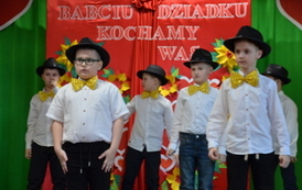 Dzień Babci i Dziadka- uroczysta akademia pełna wzruszeń 42