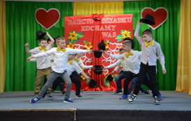 Dzień Babci i Dziadka- uroczysta akademia pełna wzruszeń 46