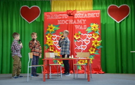 Dzień Babci i Dziadka- uroczysta akademia pełna wzruszeń 53