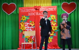 Dzień Babci i Dziadka- uroczysta akademia pełna wzruszeń 56