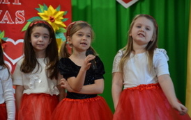 Dzień Babci i Dziadka- uroczysta akademia pełna wzruszeń 75