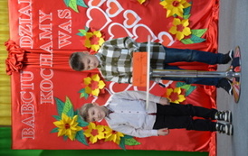 Dzień Babci i Dziadka- uroczysta akademia pełna wzruszeń 78