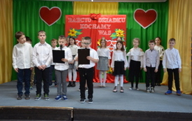 Dzień Babci i Dziadka- uroczysta akademia pełna wzruszeń 84