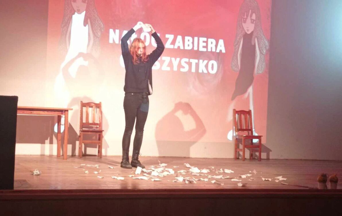 Zdjęcie do Spektakl profilaktyczny &bdquo;Chemiczna zmiana nastroju&rdquo; w CKBiS w Lelisie.