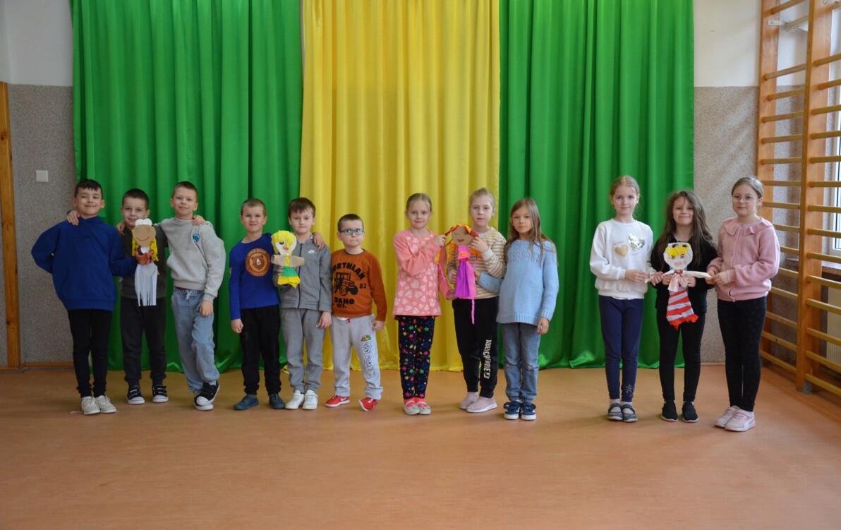 Zdjęcie do I dzień wiosny klas I-III 