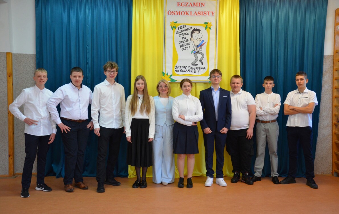 Zdjęcie do I dzień egzamin&oacute;w &oacute;smoklasisty - Język Polski