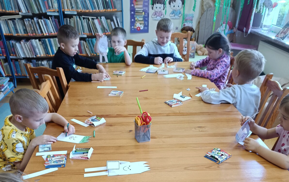 Zdjęcie do TYDZIEŃ BIBLIOTEK