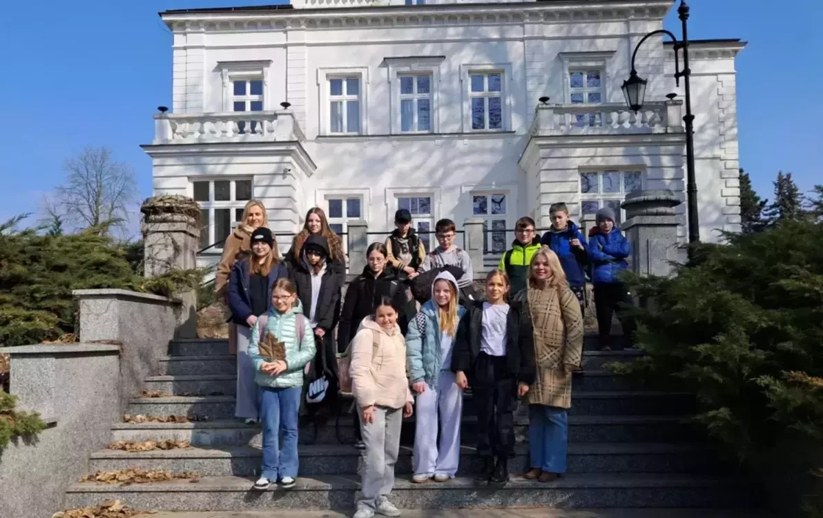Zdjęcie do Wycieczka do Muzeum Przyrody &ndash; Dw&oacute;r Lutosławskich w Drozdowie