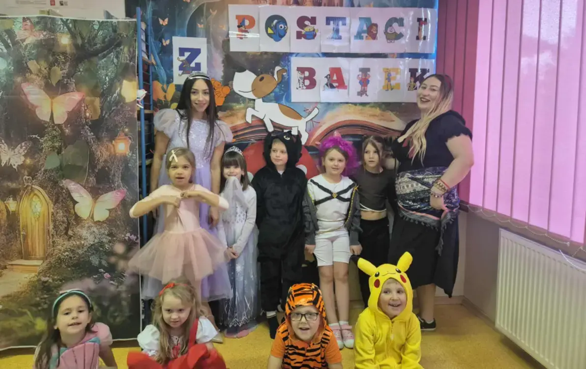 Zdjęcie do Dzień Postaci z Bajek w Bibliotece