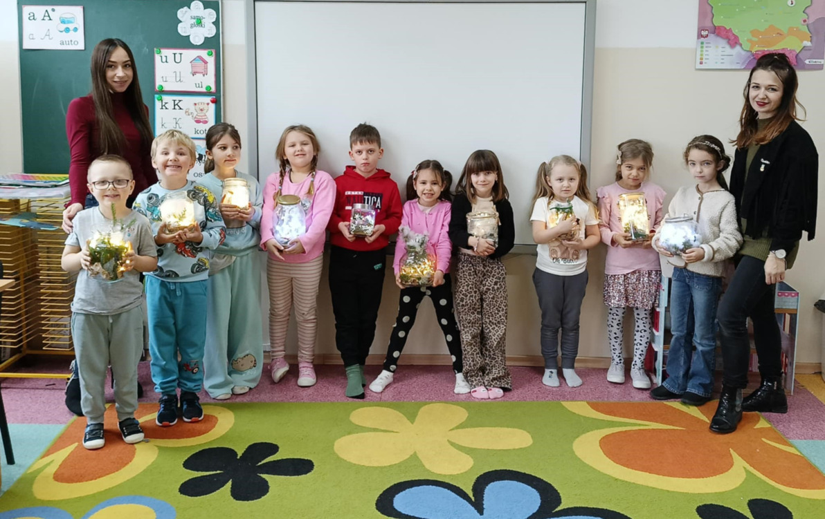 Zdjęcie do &bdquo;Las w słoiku&rdquo;- warsztaty florystyczne  w przedszkolu