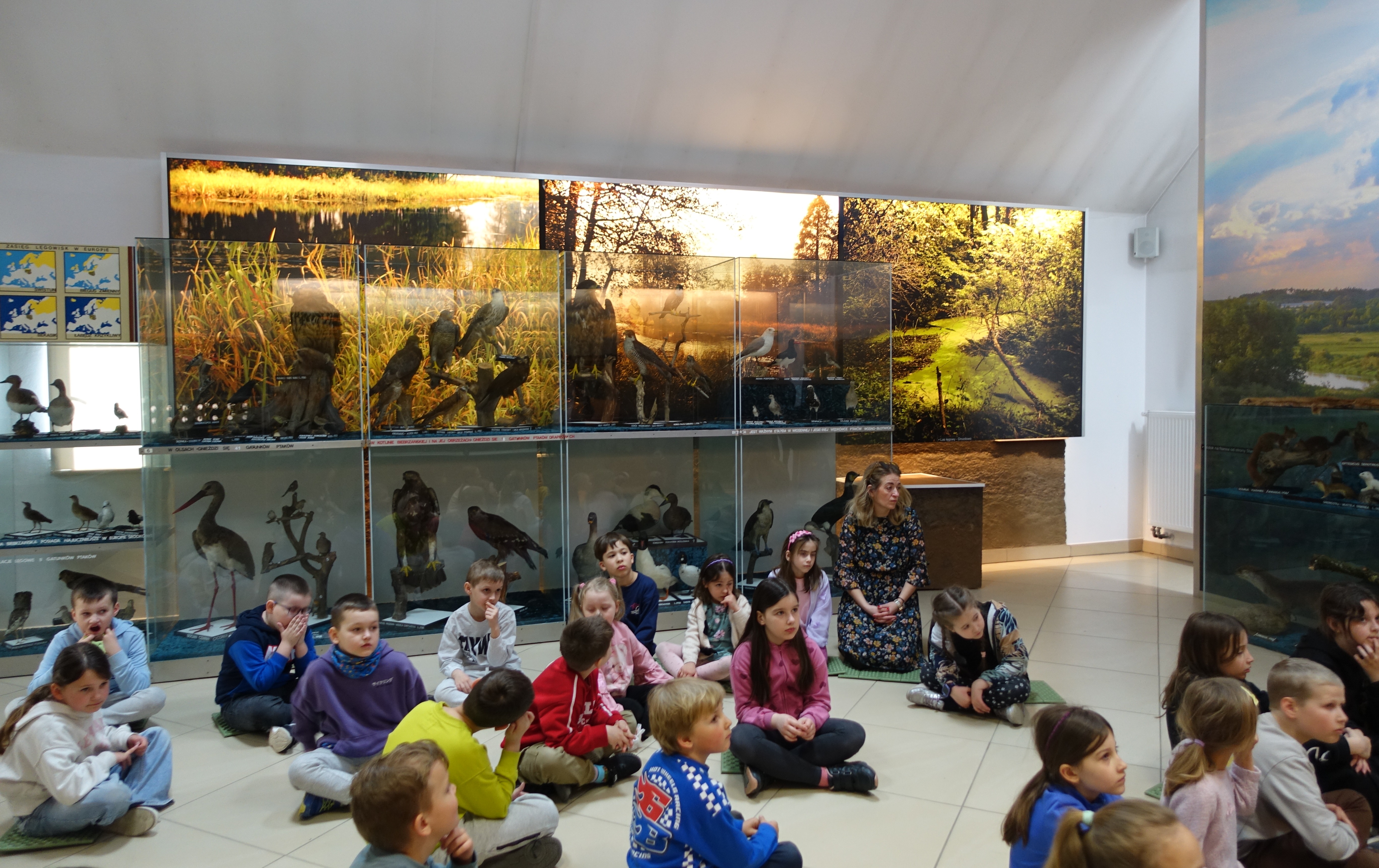 Zdjęcie do Z wizytą w Muzeum Przyrody &ndash;  Dworze Lutosławskich i Teatrze Lalki i Aktora